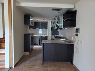 Vendo hermosa casa de 4 dormitorios con pileta en Barrio Belgrano, Cipolletti