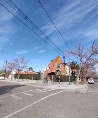 Casa En Venta Las Araucarias 450 - Cipolletti / Bº El Manzanar.