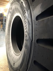 rueda solida maciza 1100-20 RODAMARSA TIRES