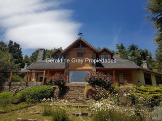 Casa en venta de 3 dormitorios en barrio Faldeos del Chapelco, San Martin de los Andes