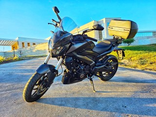 VENDO / PERMUTO / FINANCIO BAJAJ DOMINAR 250CC 2022.