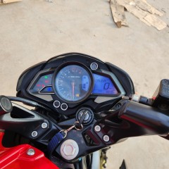 Moto Rouser NS200