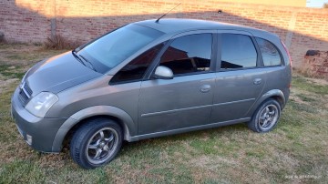 Chevrolet Meriva GLS 1.8 SOHC