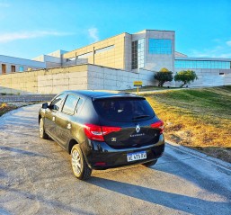 RENAULT SANDERO 2020 18.000 KM