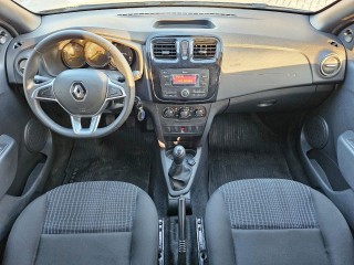 RENAULT SANDERO 2020 18.000 KM