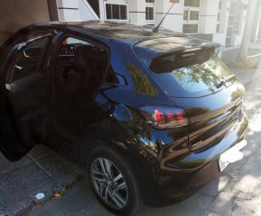 Peugeot 208 Full Tope de Gama