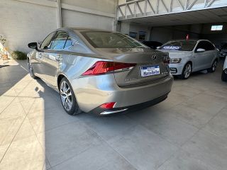 TOYOTA LEXUS IS 300h (HYBRID) LUXURY AÑO 2020 C/16.000 KM