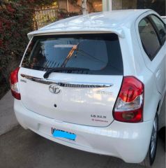 Única dueña Vde/Pmta Etios XLS 2015