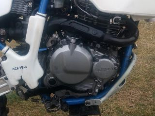 SUZUKI DR 350 SER