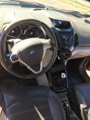 Vendo FORD EcoSport Kinetic 2.0 TITANIUM Mod. 2015