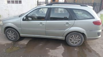 VENDO  FIAT PALIO WEKEEND  ATRACTIVE