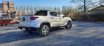 VENDO FIAT TORO VOLCANO 2018