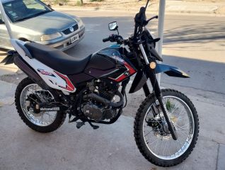 VENDO MOTOMEL SKUA 250