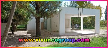 VIVANCO INMOBILIARIA alquila Casa 2 dorm. en Lisandro de la Torre al 700, zona de chacras, Cipolletti, Provincia de Río Negro.