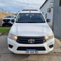 Toyota Hillux DX Pack 4x4 2017 VENDO-PERMUTO-FINANCIO