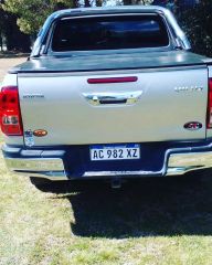 Vendo permuto toyota hilux dx 2018