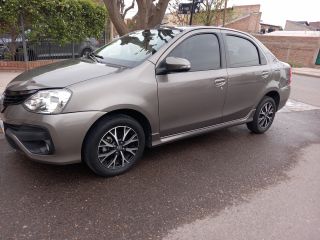 TOYOTA ETIOS XLS 2018/2019