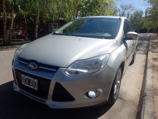 FORD FOCUS SE PLUS 2.0 AT 2014