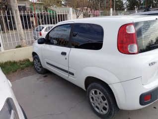 titular vende fiat uno novo aire direccion alarma al dia!!