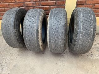 Vendo 4 cubiertas pirelli escorpion 265/65/17