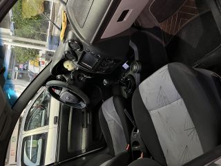 Vendo Ford fiesta ambiente plus mp3 1.6 2008