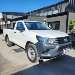 Toyota Hilux Dx Cabina Simple 4x4 2023