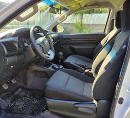 Toyota Hilux Dx Cabina Simple 4x4 2023