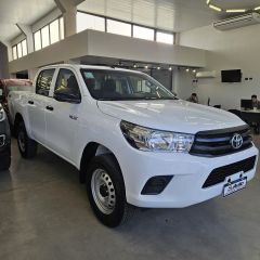 Hilux Dx Doble cabina 4x4 2024 Ya patentada!