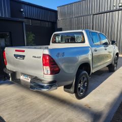 Toyota Hilux Sr 4x4 Manual 2024 0Km