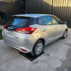 Toyota Yaris Xs Manual 5 puertas 0Km