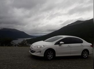 VENDO Peugeot 408 Allure 2.0N