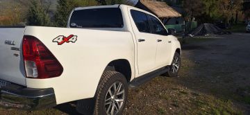 Hilux SRX 4X4