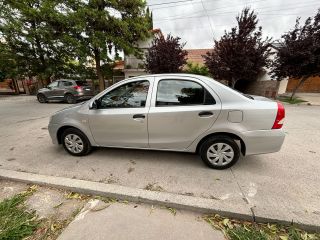 ETIOS SEDAN 2021