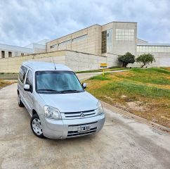 VENDO / PERMUTO / FINANCIO CITROEN BERLINGO 2013