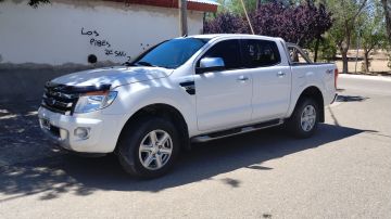 Vendo camioneta