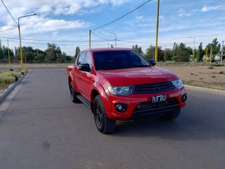 Mitsubishi L200 3.2 cr AT 170 cv