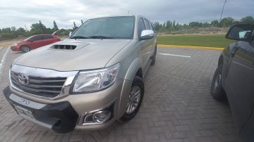 Hilux 3.0 4x2 SRV cuero 2013