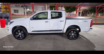 Titular vende Chevrolet S10 2018 4x4 Ls