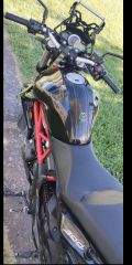  Vendo Moto Benelli TNT300 2017 Impecable.