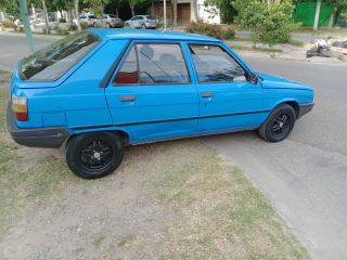 Vendo, no permuto. Renault 11 GTL modelo 1989