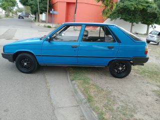 Vendo, no permuto. Renault 11 GTL modelo 1989