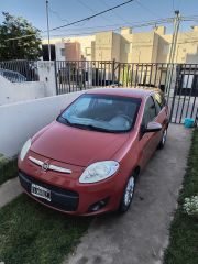 VENDO FIAT PALIO ATTRACTIVE 1.4 MOD 2013 / 157.000km