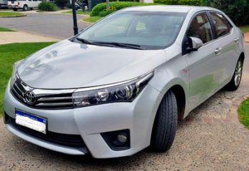 Toyota Corolla SEG 2017 59.000 Cuero Camel