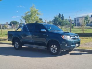 Hilux 3.0 srv 4x2 2008  $ 21.500.000