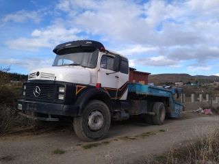 MERCEDES BENZ 1526 CAB DORMITORIO CHASIS SIN PORTA