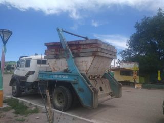 MERCEDES BENZ 1526 CAB DORMITORIO CHASIS SIN PORTA