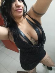 Mía recién llegadita.. cuarentona milf con experiencia sexi sensual 