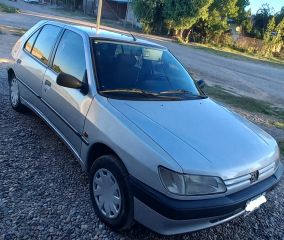 Vendo Peugeot 306 xr Nafta