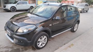 Vendo Sandero Stepway 2014 Impecable