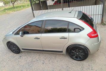 Vendo o Permuto Citroën C4 nafta 1.6 16v Modelo 2010 full con todo al dia y Listo para transferir